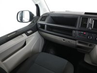 USED 2019 19 VOLKSWAGEN TRANSPORTER 2.0 TDI T32 BlueMotion Tech Highline Kombi Double Cab 5dr Diesel Manual FWD SWB Euro 6 (s/s) (150 ps) *RECENT SERVICE/INC. NEW CAM BELT*