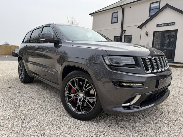 2017 67 Jeep Grand Cherokee 6.4 SRT SUV 5dr Petrol Auto 4WD Euro 6 (461 bhp)