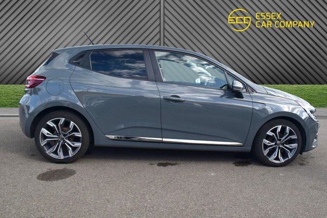 2020 RENAULT CLIO - Photo 8