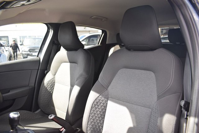 2020 RENAULT CLIO - Photo 3