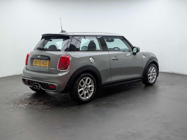 USED 2020 70 MINI HATCH 2.0 Cooper S Classic Auto 3dr CLICK & COLLECT/ HOME DELIVERY