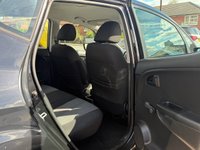USED 2013 13 KIA VENGA 1.4 EcoDynamics 1 MPV 5dr Petrol Manual Euro 5 (s/s) (89 bhp) NICE 5 DOOR MANUAL VENGA. CLEAN CONDITION THROUGHOUT. COMES WITH SERVICE HISTORY/ LONG MOT AND FRESH SERVICE. FINISHED IN METALLIC BLACK COLOUR. SPEC INCLUDES REMOTE LOCKING, CLOTH INTERIOR, CD/ RADIO, WHEEL TRIMS, ELECTRIC WINDOWS AND MIRROR, ISOFIX + 3 MONTHS WARRANTY + 12 MONTHS AA BREAKDOWN COVER INCLUDED
