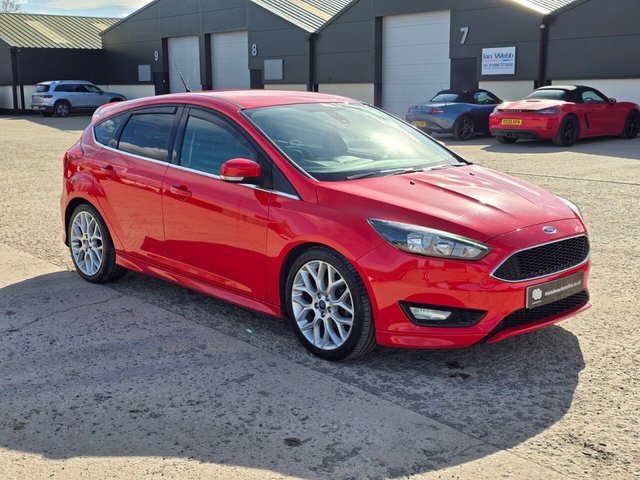 View our FORD FOCUS