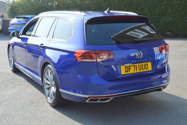 2022 VOLKSWAGEN PASSAT - Photo 9