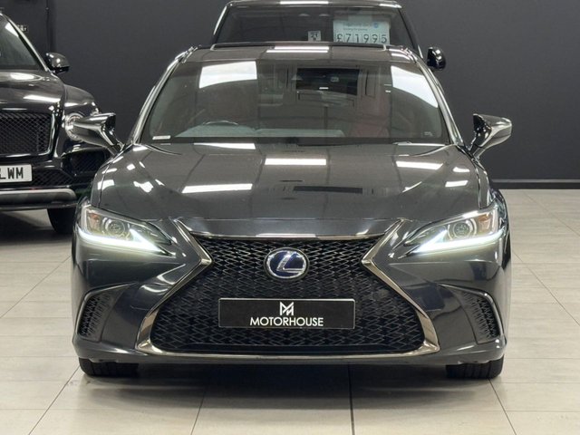 2019 LEXUS ES - Photo 8