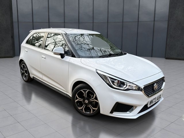 View our MG MG3 1.5 VTi-TECH Exclusive Nav Hatchback 5dr Petrol Manual Euro 6 (s/s) (106 ps)