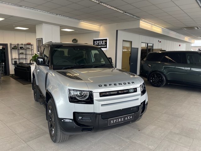 View our LAND ROVER DEFENDER