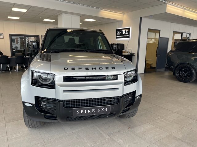 View our LAND ROVER DEFENDER