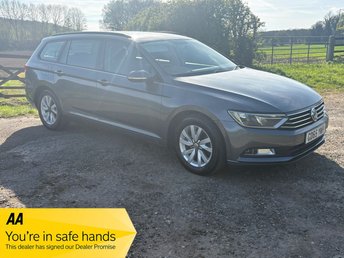 2015 VOLKSWAGEN PASSAT