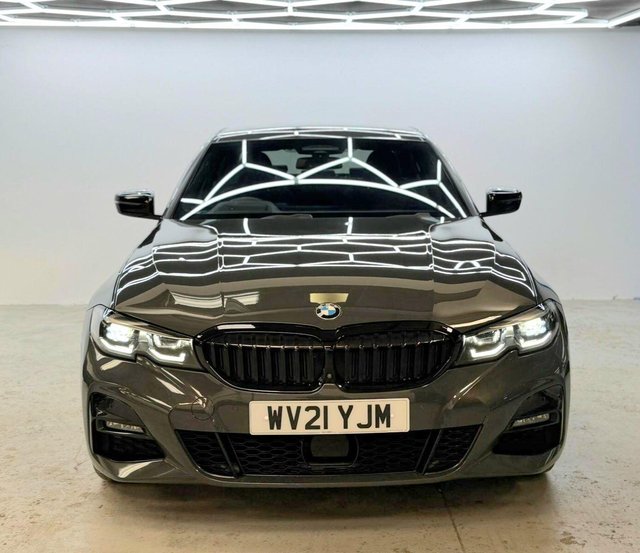View our BMW 3 SERIES