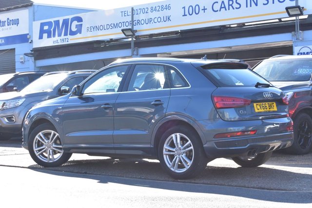 View our AUDI Q3