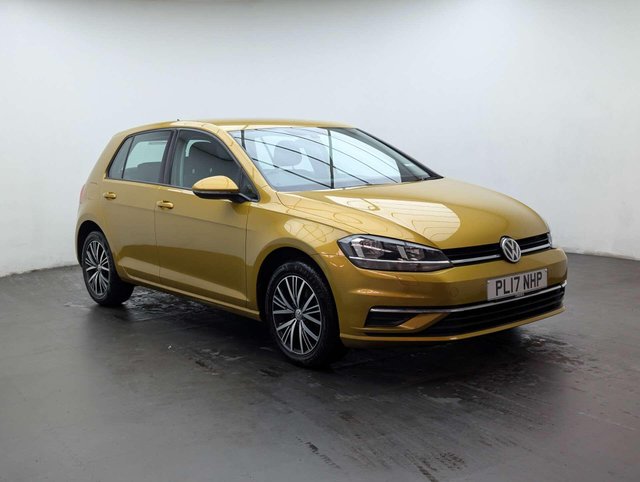 USED 2017 17 VOLKSWAGEN GOLF 1.4 Golf SE Nav TSi BlueMotion Technology Semi-Auto 5dr CLICK & COLLECT/ HOME DELIVERY