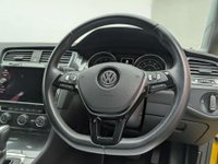 USED 2017 17 VOLKSWAGEN GOLF 1.4 Golf SE Nav TSi BlueMotion Technology Semi-Auto 5dr CLICK & COLLECT/ HOME DELIVERY