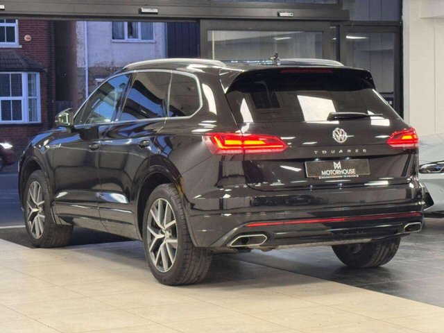 View our VOLKSWAGEN TOUAREG