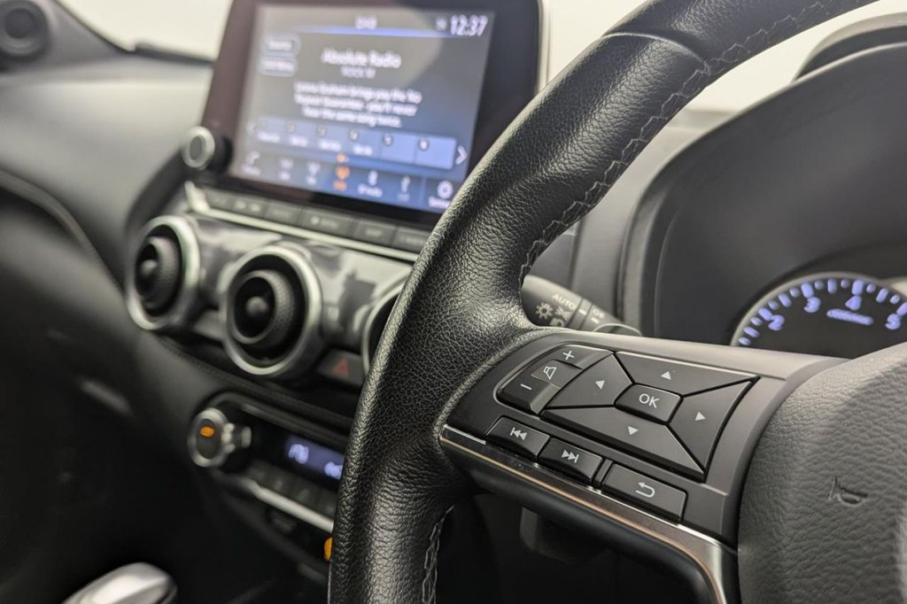 USED 2023 23 NISSAN JUKE 1.0 DIG-T N-Connecta SUV 5dr Petrol DCT Auto Euro 6 (s/s) (114 ps) Car Play, Rear Camera, Sat Nav