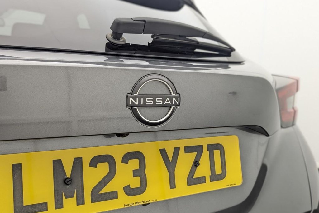 USED 2023 23 NISSAN JUKE 1.0 DIG-T N-Connecta SUV 5dr Petrol DCT Auto Euro 6 (s/s) (114 ps) Car Play, Rear Camera, Sat Nav
