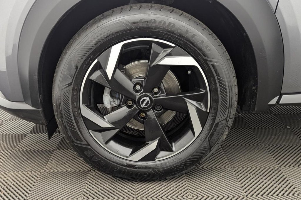 USED 2023 23 NISSAN JUKE 1.0 DIG-T N-Connecta SUV 5dr Petrol DCT Auto Euro 6 (s/s) (114 ps) Car Play, Rear Camera, Sat Nav