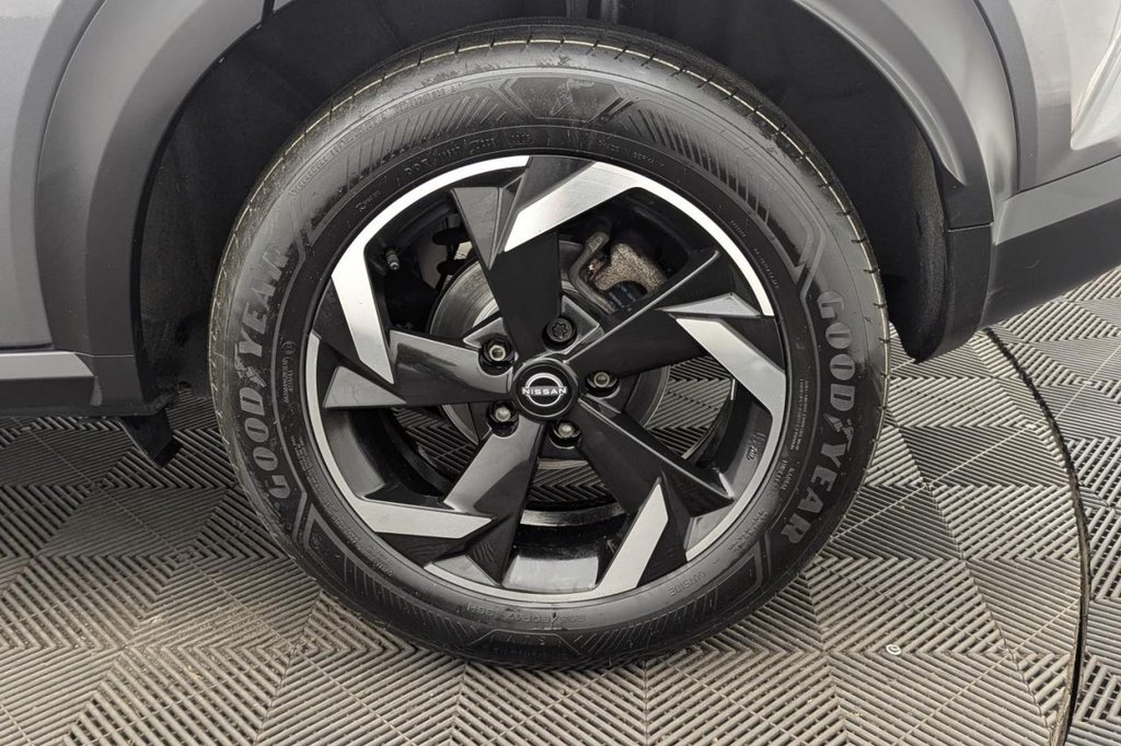 USED 2023 23 NISSAN JUKE 1.0 DIG-T N-Connecta SUV 5dr Petrol DCT Auto Euro 6 (s/s) (114 ps) Car Play, Rear Camera, Sat Nav