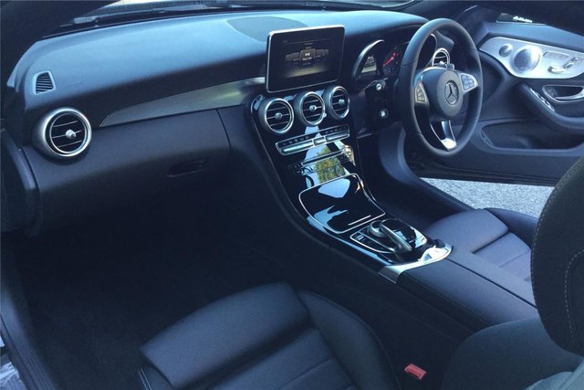 2018 Mercedes-Benz C-CLASS - Photo 7