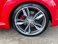 USED 2015 15 AUDI TTS 2.0 TFSI  2dr Petrol S Tronic quattro Euro 6 (s/s) (310 ps) ** HUGE HUGE SPEC CAR ** ULEZ