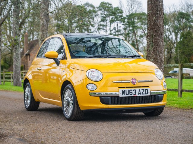 2013 FIAT 500 1.2 Lounge Hatchback 3dr Petrol Manual Euro 4 (69 bhp) - Photo 2