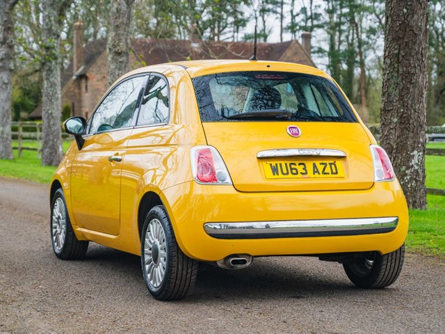 2013 FIAT 500 1.2 Lounge Hatchback 3dr Petrol Manual Euro 4 (69 bhp) - Photo 10