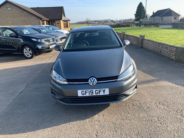 2019 VOLKSWAGEN GOLF - Photo 2