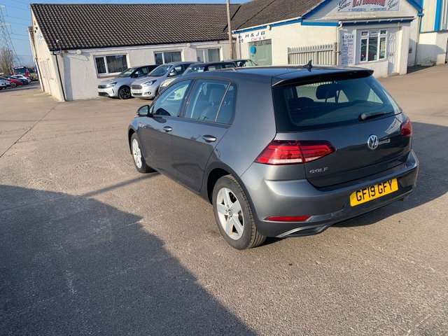 2019 VOLKSWAGEN GOLF - Photo 7