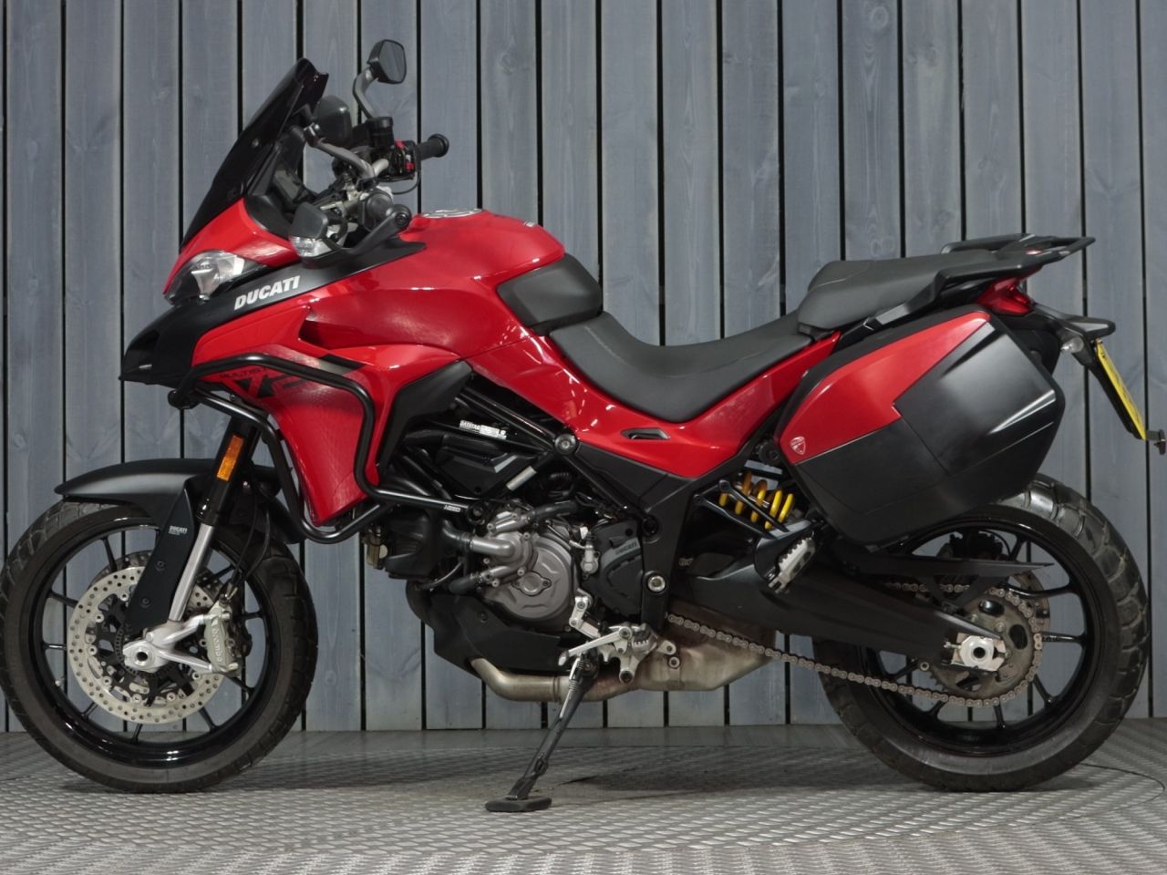 DUCATI MULTISTRADA V2