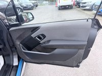 USED 2020 70 BMW I3 White 42.2kWh electric hatchback, 25,450 miles, Automatic, 19in alloys, CarPlay/Android Auto, Sat nav, Rear camera, Heated seats, DAB, A/C. This 2020 BMW i3 presents an exceptional ownership proposition, having been meticulously maintained by a single owner and boasting remarkably low mileage for its age at just 25,450 miles. As a fully electric vehicle, it offers an impressive battery total capacity of 42 kWh, providing a maximum range of 190 miles when new. Charging is convenient, with a full charge at home using a 7kW charger taking approximately 5 hours and 15 minutes, while rapid public charging can replenish the battery from e