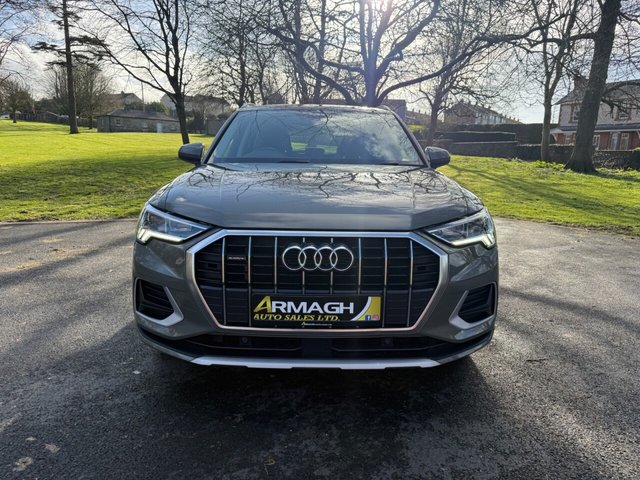 2019 AUDI Q3 - Photo 2