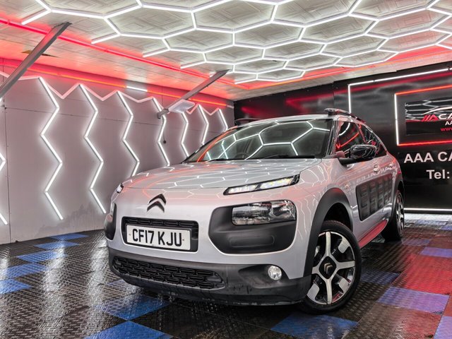 2017 CITROEN C4 CACTUS - Photo 2