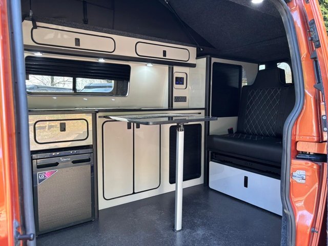 View our FORD TRANSIT CUSTOM