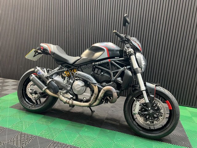 View our DUCATI Monster 821