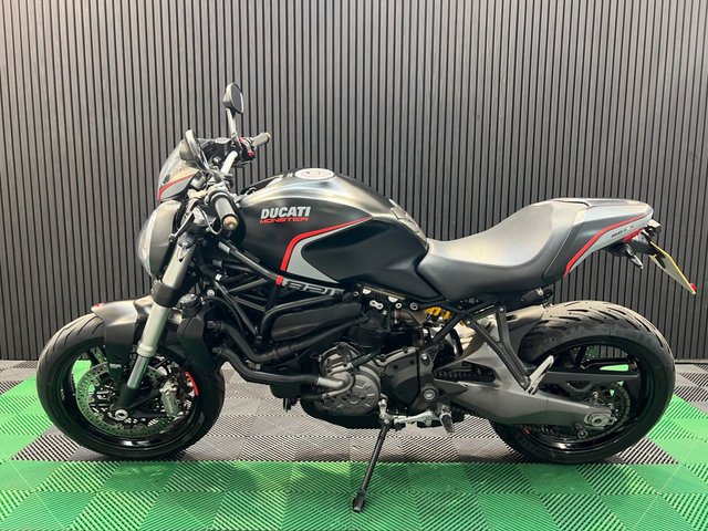 View our DUCATI Monster 821