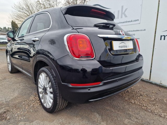 2017 FIAT 500X - Photo 9