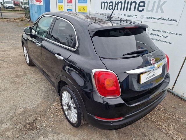 2017 FIAT 500X - Photo 3