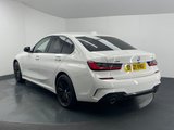 USED 2021 21 BMW 3 SERIES 2.0 330e 12kWh M Sport Saloon 4dr Petrol Plug-in Hybrid Auto xDrive Euro 6 (s/s) (292 ps) FULL MAIN DEALER HISTORY + SAT NAV
