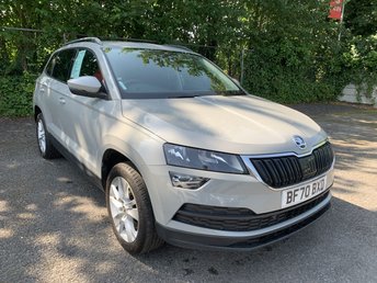 2020 SKODA KAROQ