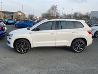 USED 2020 70 SKODA KAROQ 2.0 TDI SportLine SUV 5dr Diesel DSG 4WD Euro 6 (s/s) (150 ps) Pan roof DAB Camera Nav