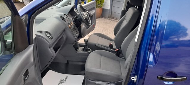 2015 VOLKSWAGEN CADDY - Photo 11