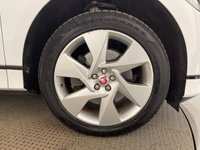 USED 2022 22 JAGUAR I-PACE 400 90kWh SE SUV 5dr Electric Auto 4WD (400 ps) APPLE CAR PLAY AND ANDROID AUTO