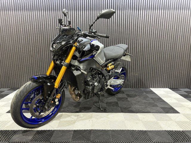 View our YAMAHA MT-09