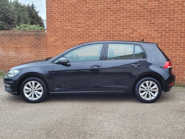 2017 VOLKSWAGEN GOLF - Photo 3