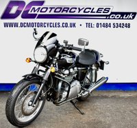 USED 2012 TRIUMPH Thruxton 900 865 Roadster/Retro (69 ps) A very low mileage example with just 3967 miles, super collecatble and rare to see now.