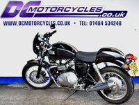 USED 2012 TRIUMPH Thruxton 900 865 Roadster/Retro (69 ps) A very low mileage example with just 3967 miles, super collecatble and rare to see now.