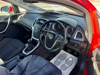 USED 2013 13 VAUXHALL ASTRA 2.0 CDTi SRi Sports Tourer 5dr Diesel Manual Euro 5 (s/s) (165 ps) 