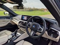 USED 2020 70 BMW 5 SERIES 2.0 520d MHT M Sport Saloon 4dr Diesel Hybrid Steptronic xDrive Euro 6 (s/s) (190 ps) FINANCE AVAILABLE