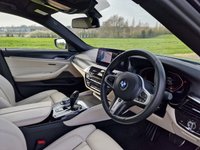 USED 2020 70 BMW 5 SERIES 2.0 520d MHT M Sport Saloon 4dr Diesel Hybrid Steptronic xDrive Euro 6 (s/s) (190 ps) FINANCE AVAILABLE