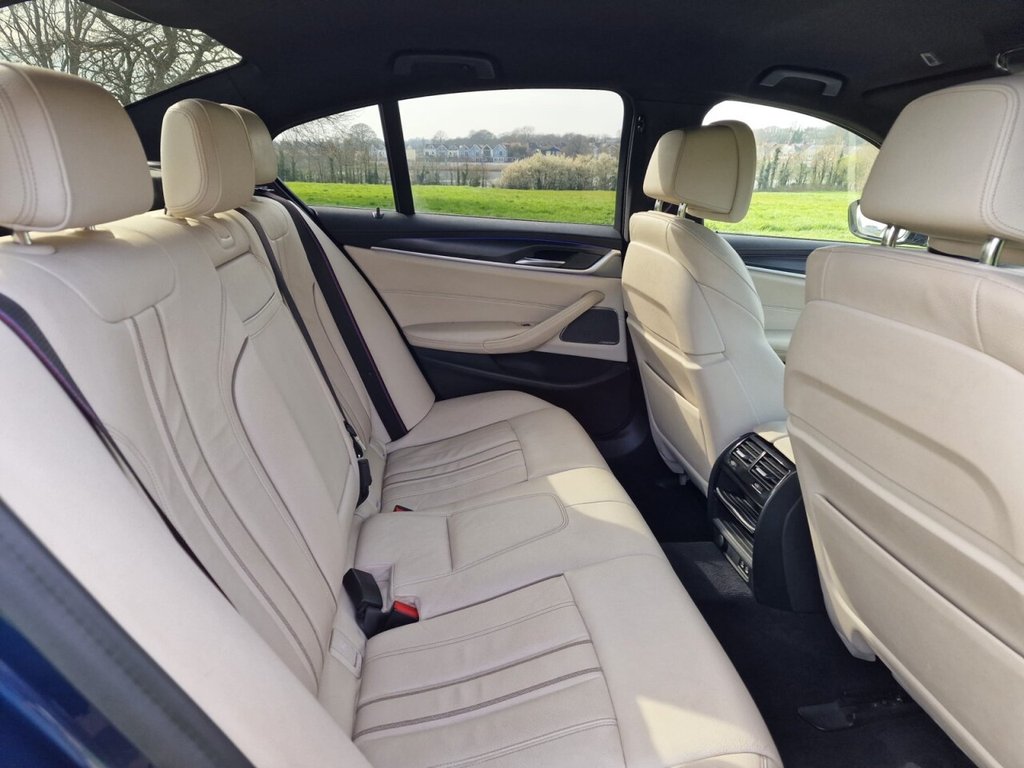 USED 2020 70 BMW 5 SERIES 2.0 520d MHT M Sport Saloon 4dr Diesel Hybrid Steptronic xDrive Euro 6 (s/s) (190 ps) FINANCE AVAILABLE